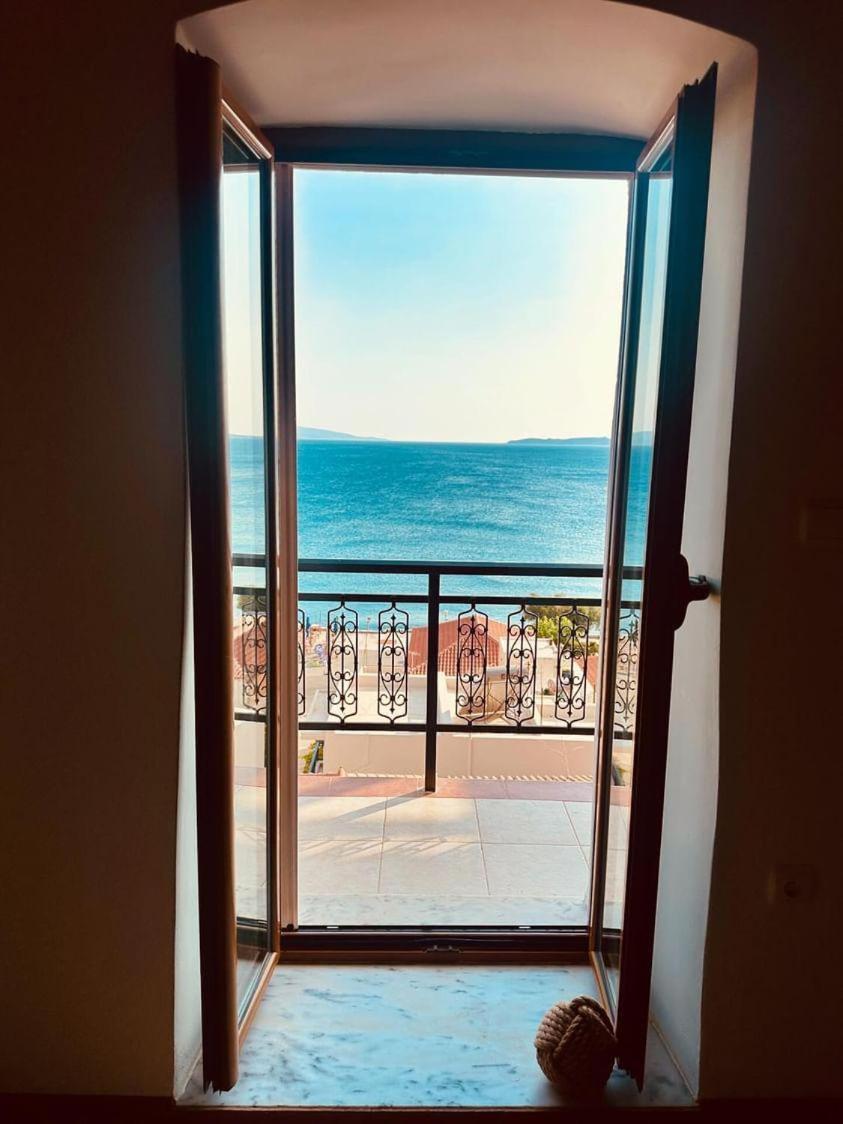 Seaview Studio Neápolis Buitenkant foto
